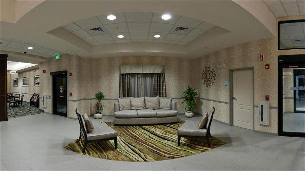 Comfort Inn & Suites Plainville-Foxboro المظهر الخارجي الصورة
