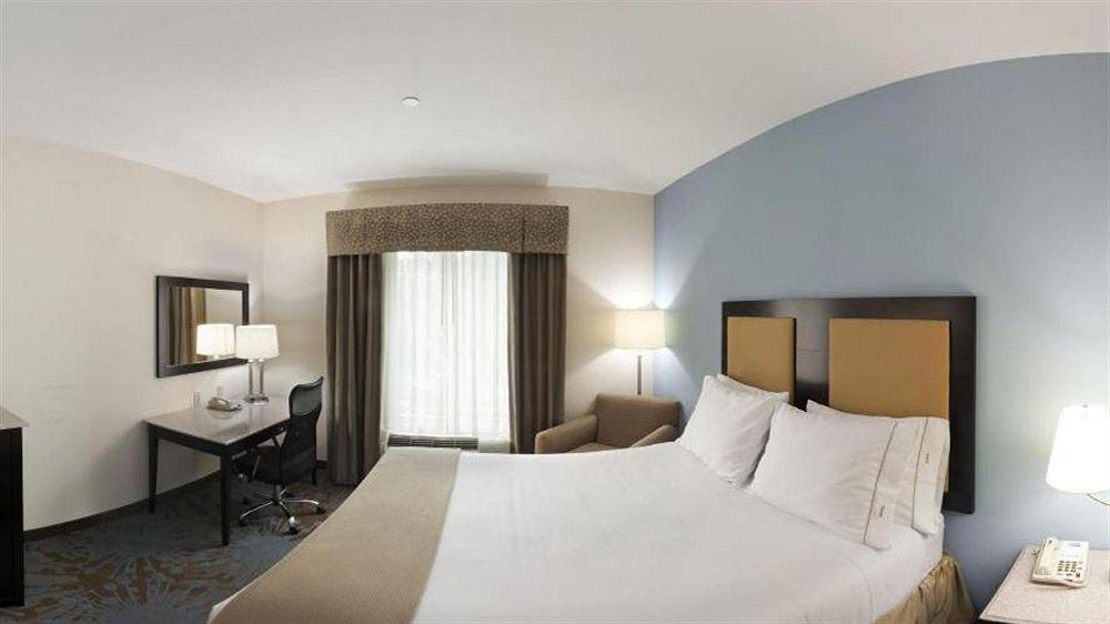 Comfort Inn & Suites Plainville-Foxboro المظهر الخارجي الصورة